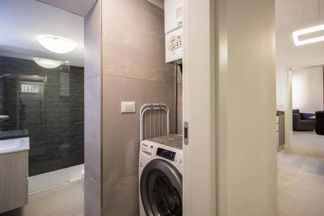 Suite Ca' Della Tana Venecia 0*,  Italia